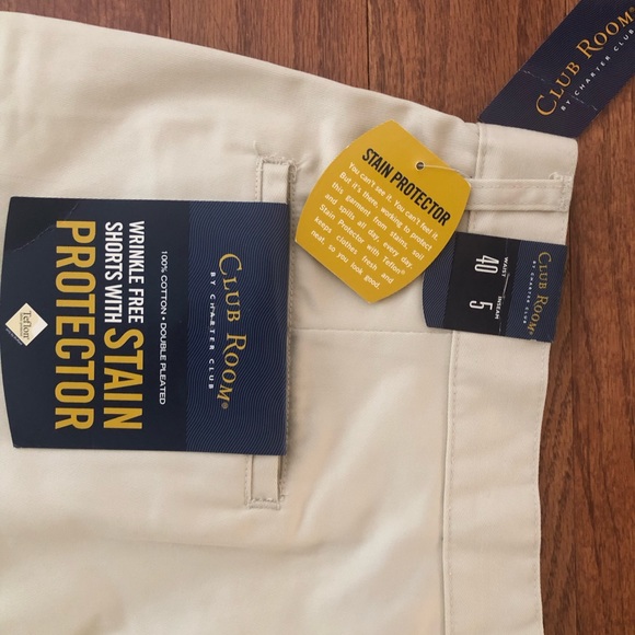 Charter club wrinkle free shorts with stein protector. Size: 40 - Picture 4 of 7